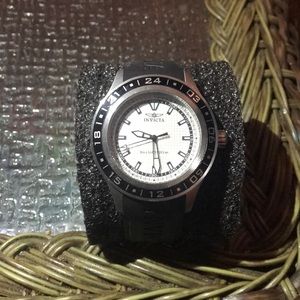 mens invicta specialty watch